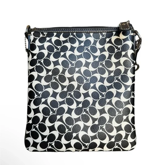 🖤COACH CROSSBODY BAGS 🖤 - Picture 2 of 8